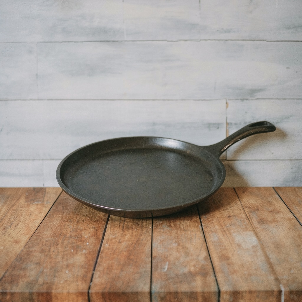 Lodge Cast Iron Round Griddle