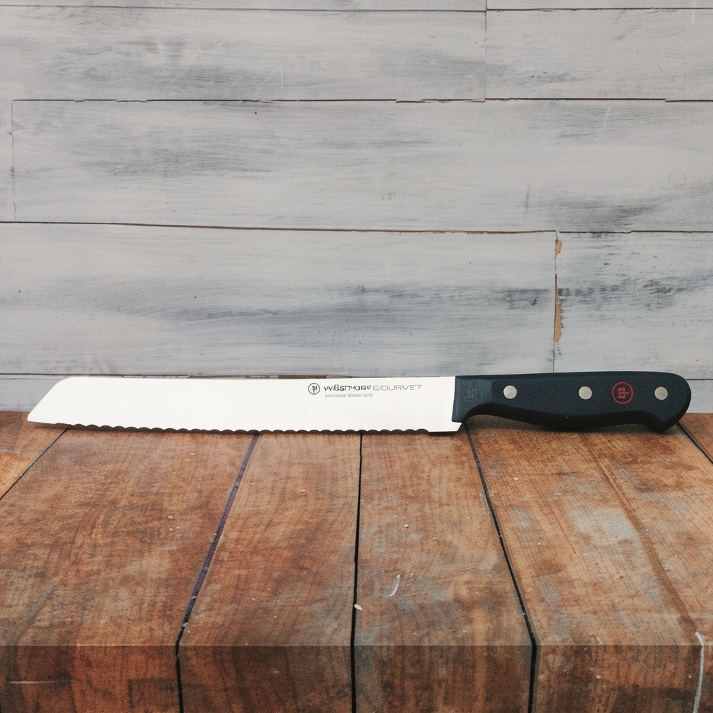 Wüsthof Gourmet 8" Bread Knife