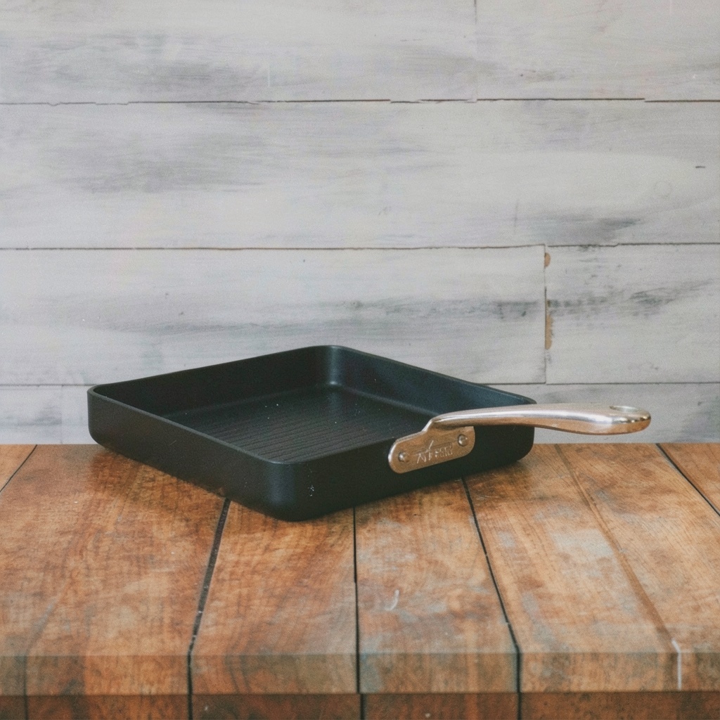 All-Clad HA1 Expert Hard Anodized Nonstick Square Grill Pan 11x11"